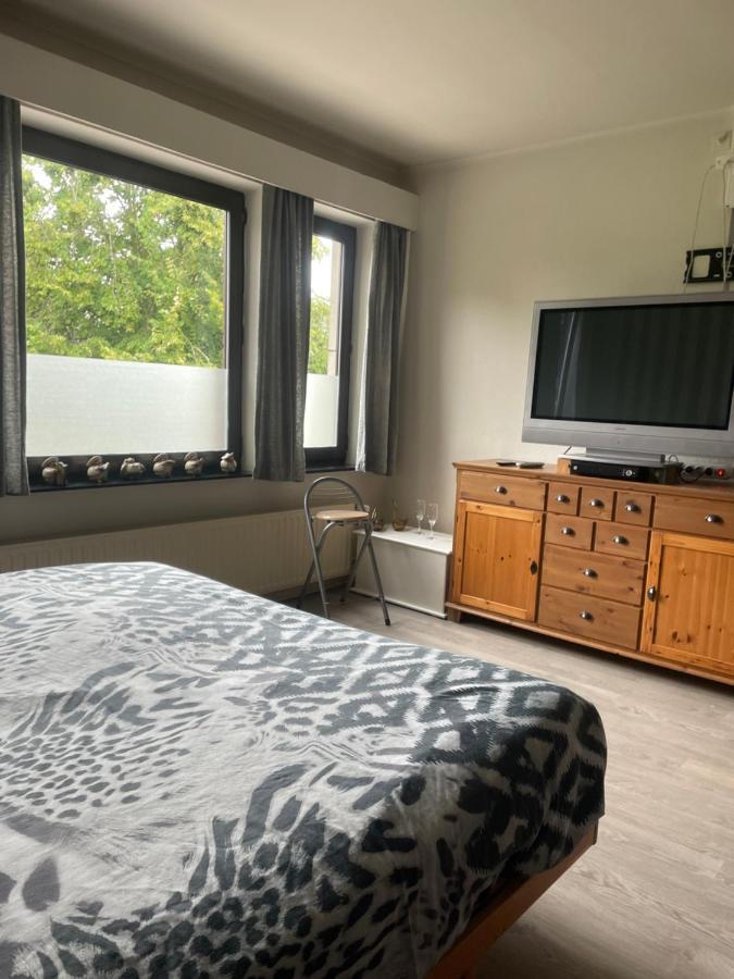 Homestay La Montagne Des Coeurs Eigenbilzen Bagian luar foto